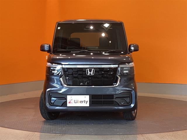 Honda N-BOX CUSTOM 2025