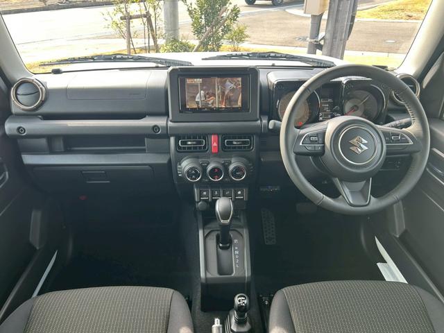 Suzuki JIMNY 2025