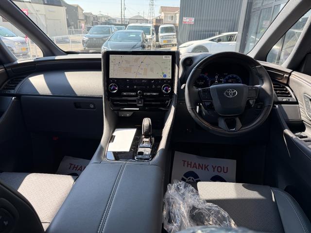 Toyota VELLFIRE 2025