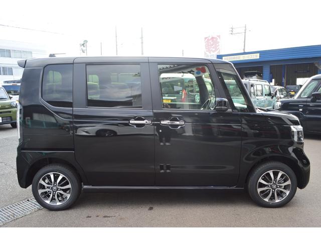 Honda N-BOX CUSTOM 2025