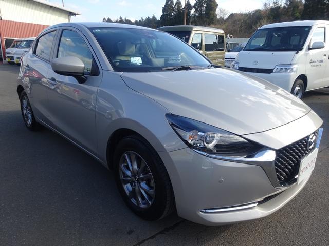 Mazda MAZDA2 2022