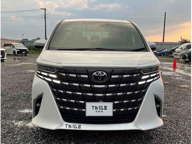 Toyota ALPHARD 2024