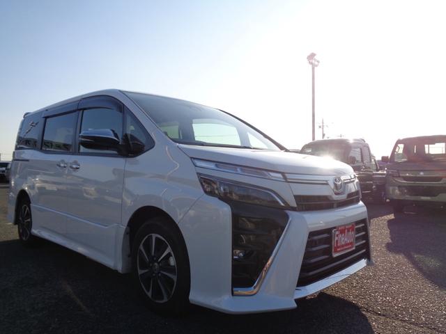 Toyota VOXY 2021