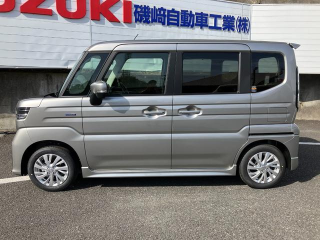 Suzuki SPACIA CUSTOM 2023