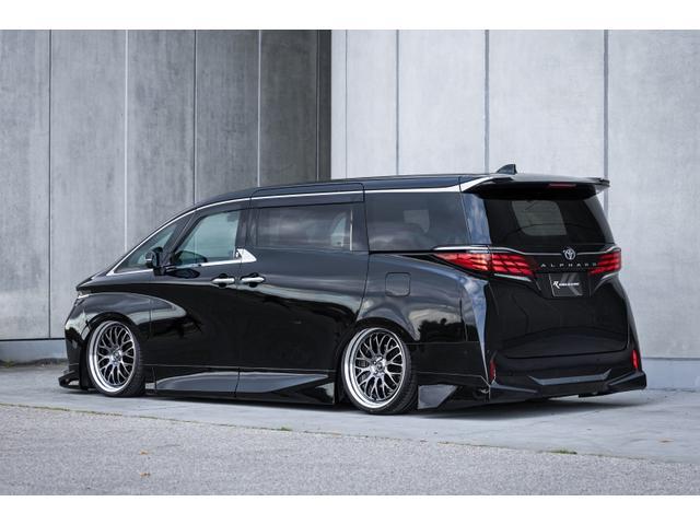 Toyota ALPHARD 2026