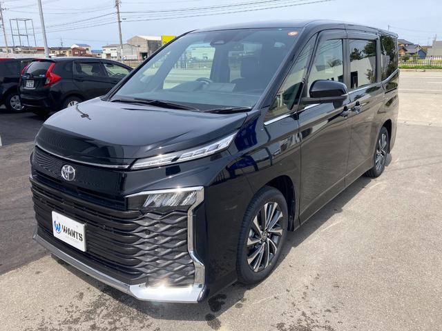 Toyota VOXY 2025