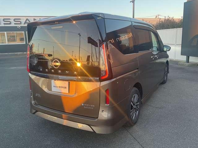 Nissan SERENA 2024
