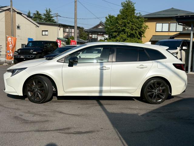 Toyota COROLLA TOURING 2021