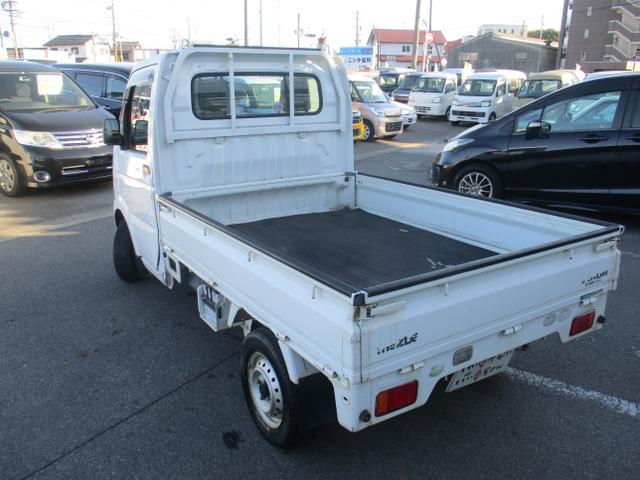 Mazda SCRUM TRUCK 2010