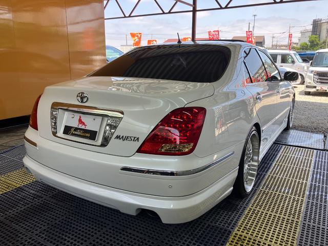 Toyota CROWN MAJESTA 2006