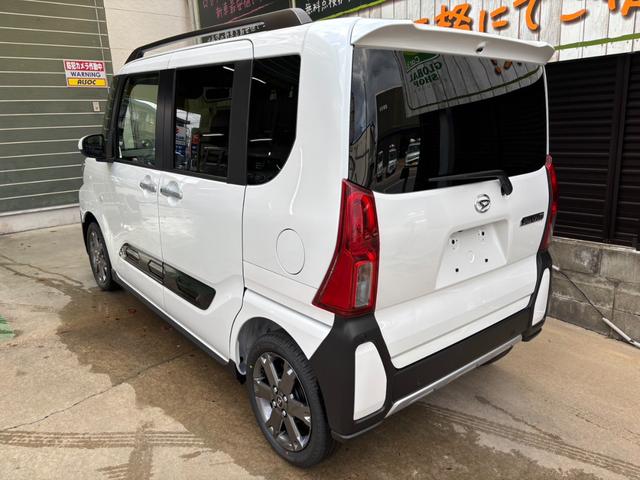 Daihatsu TANTO 2025