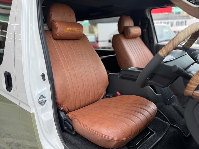 Toyota HIACE VAN 2026