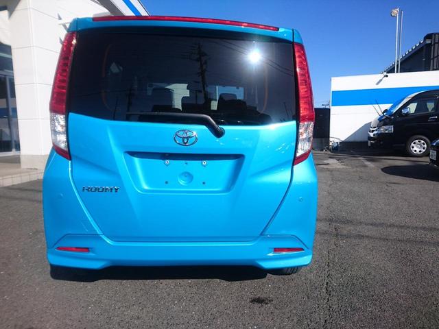 Toyota ROOMY 2021
