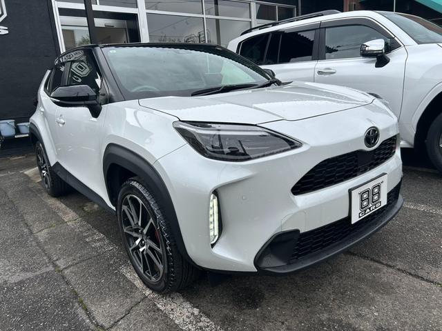 Toyota YARIS CROSS 2023
