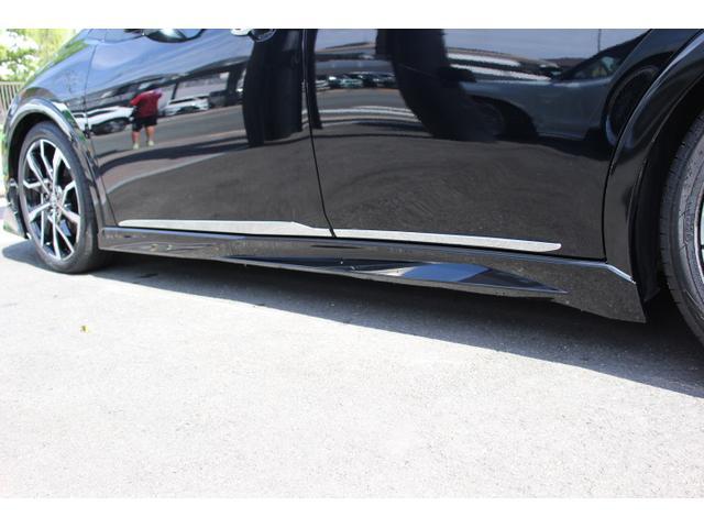 Toyota PRIUS 2023