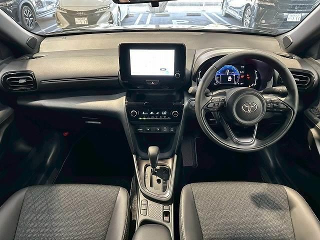 Toyota YARIS CROSS 2026