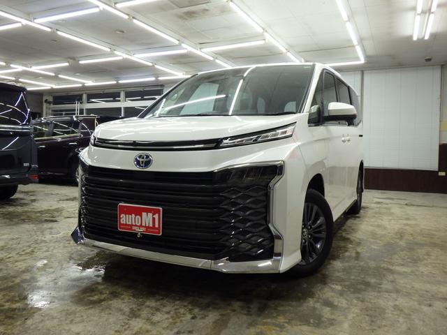 Toyota VOXY 2024