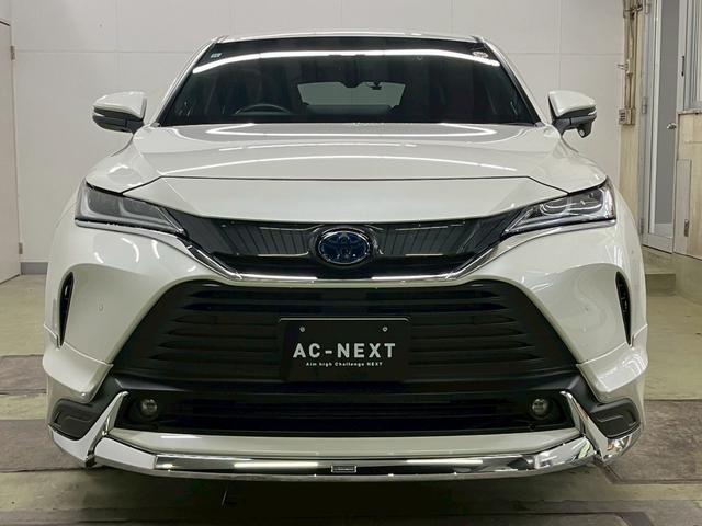 Toyota HARRIER HYBRID 2020