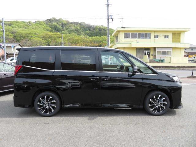 Toyota NOAH 2026