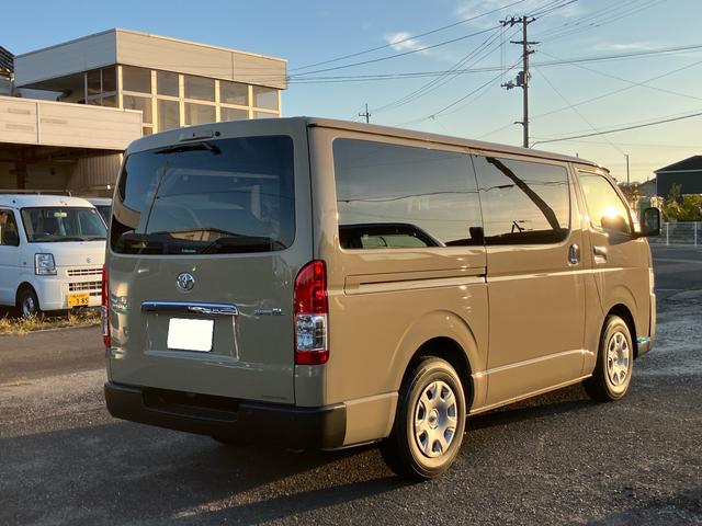 Toyota HIACE VAN 2025