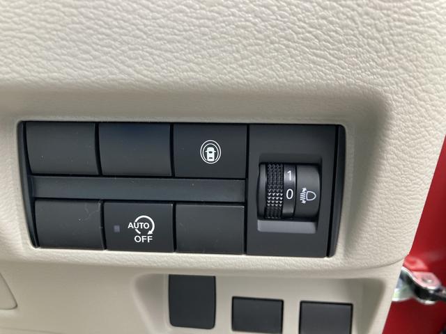 Nissan ROOX 2023