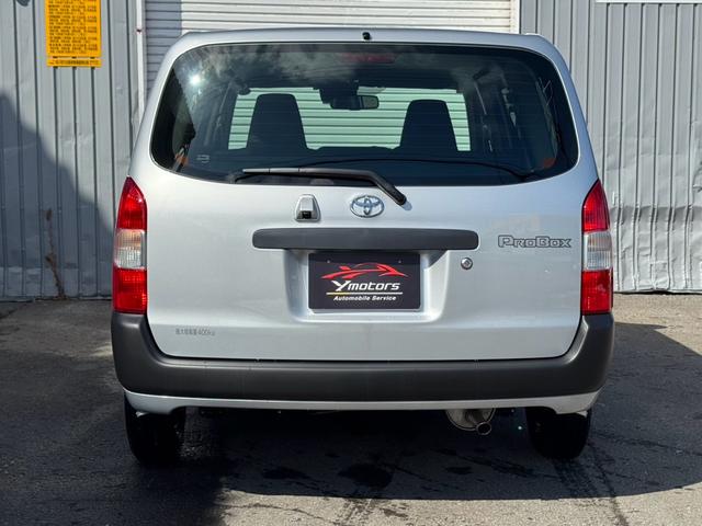 Toyota PROBOX 2025