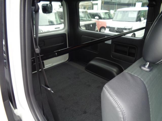 Toyota HIACE VAN 2025