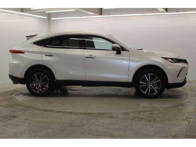 Toyota HARRIER HYBRID 2023