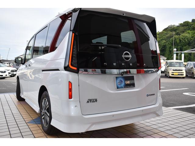 Nissan SERENA 2025