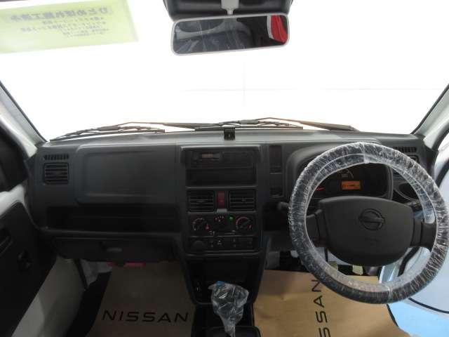Nissan CLIPPER TRUCK 2025