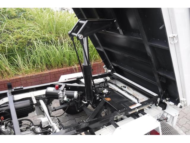 Mitsubishi MINICAB TRUCK 2024