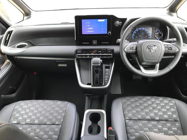 Toyota VOXY 2025