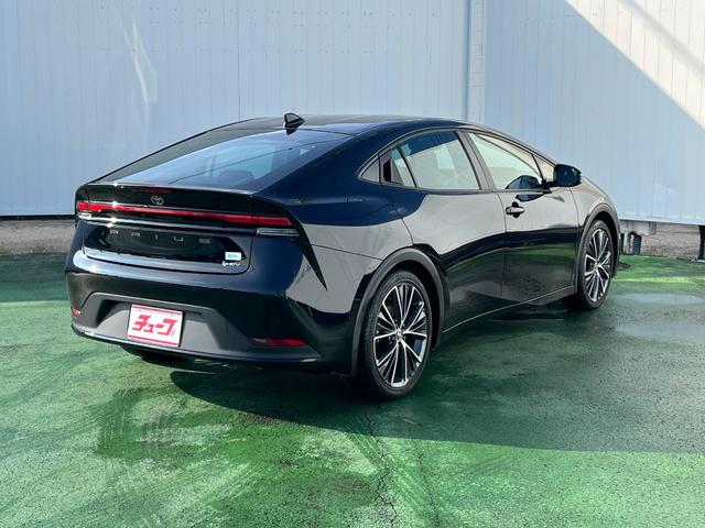 Toyota PRIUS 2023