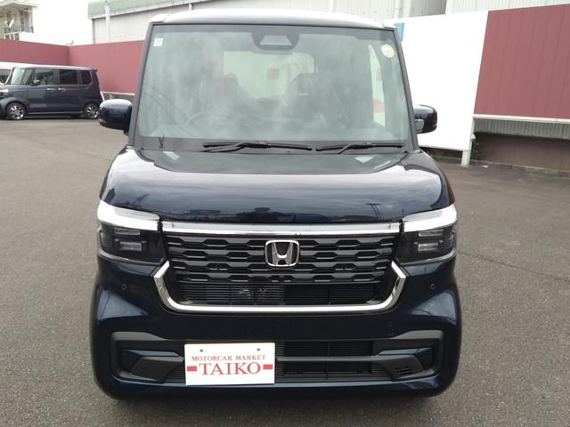 Honda N-BOX CUSTOM 2025