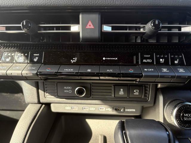 Toyota LAND CRUISER 250 2024