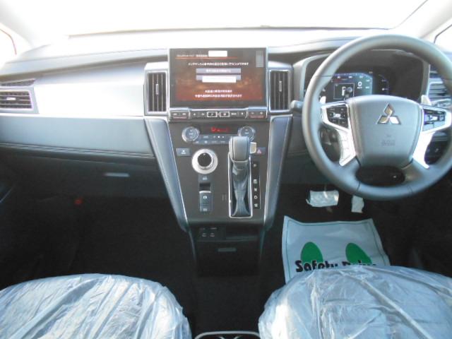 Mitsubishi DELICA D:5 2026