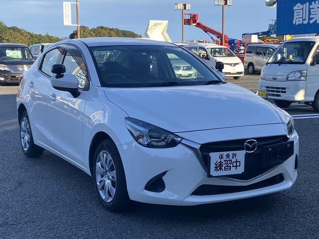 Mazda MAZDA2 2021