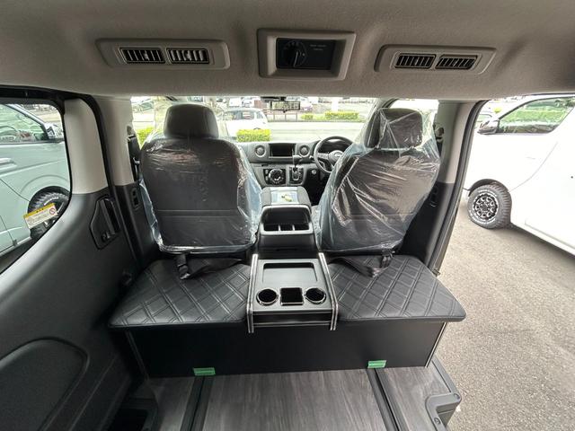 Nissan CARAVAN 2024