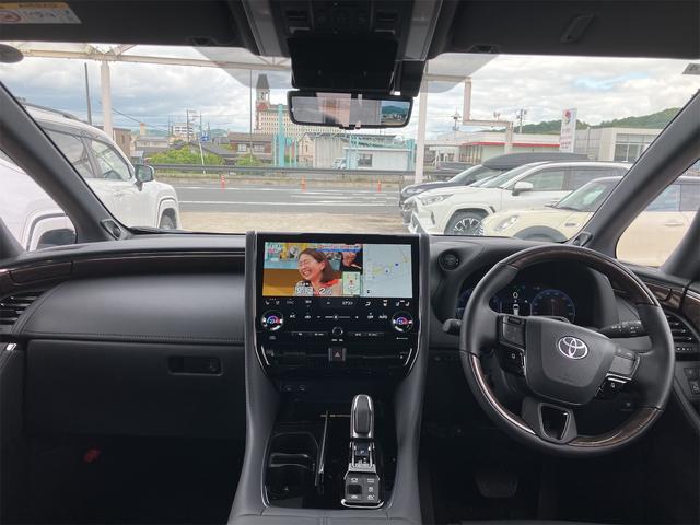 Toyota ALPHARD HYBRID 2025