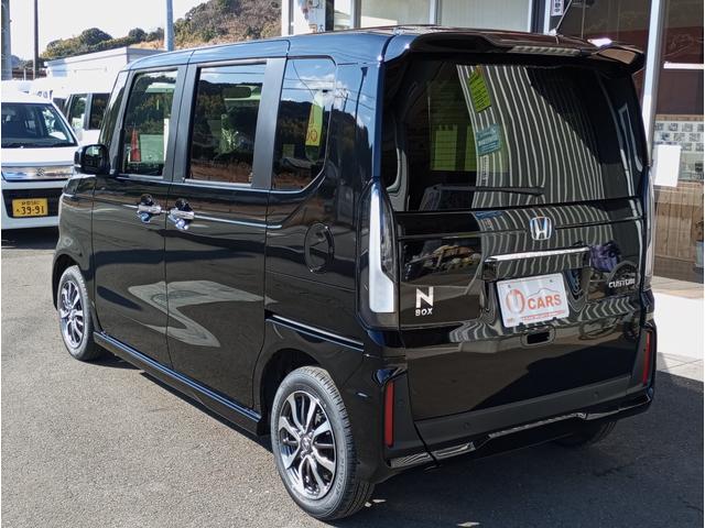 Honda N-BOX CUSTOM 2025