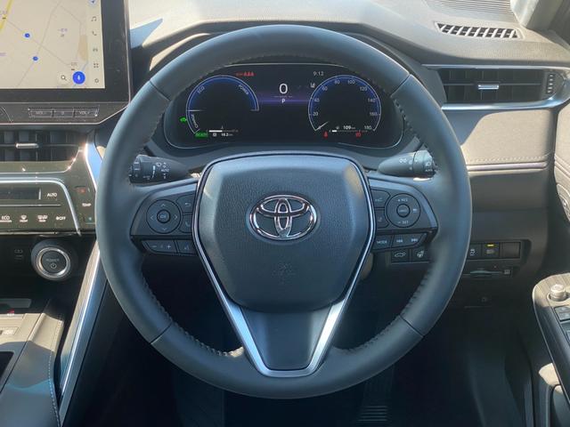 Toyota HARRIER HYBRID 2023