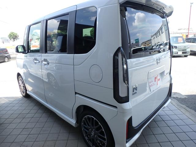 Honda N-BOX CUSTOM 2025