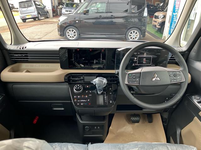 Mitsubishi DELICA MINI 2026