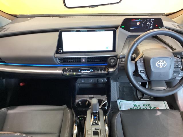 Toyota PRIUS 2025