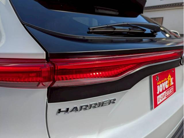 Toyota HARRIER 2023