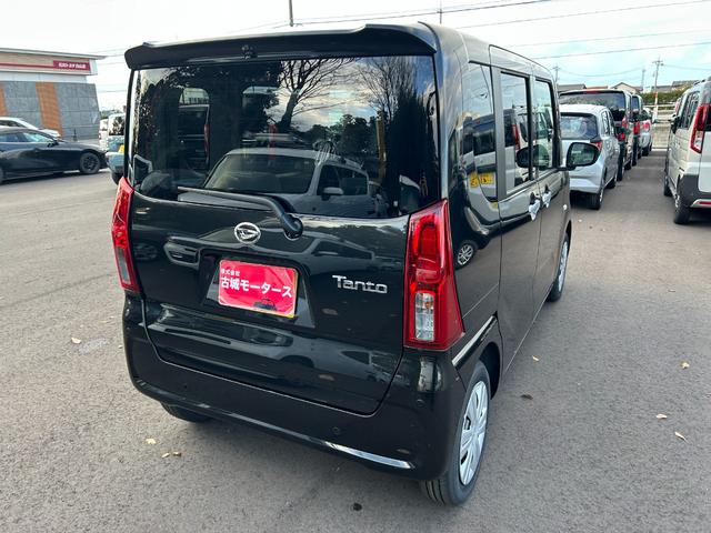 Daihatsu TANTO 2025