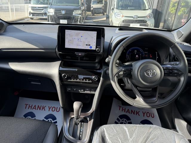 Toyota YARIS CROSS 2026