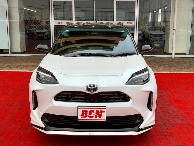 Toyota YARIS CROSS 2026