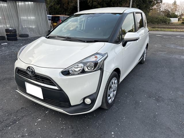 Toyota SIENTA 2015