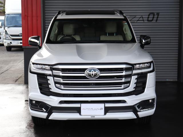 Toyota LAND CRUISER 2023